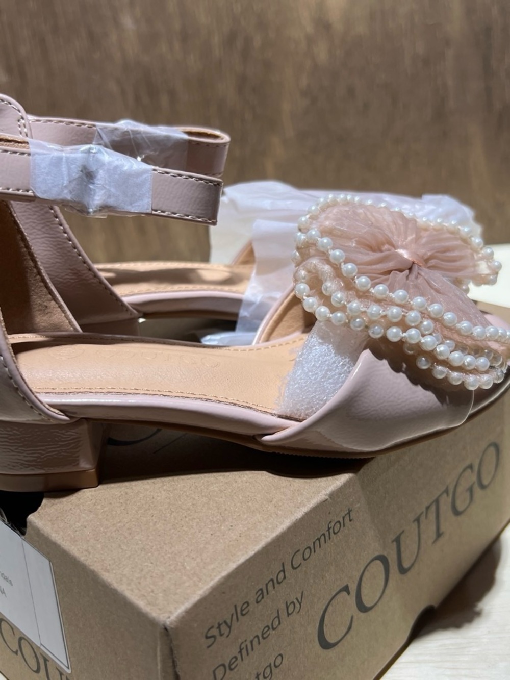 Girl Pink Pearl-Embellished Low Heel Sandals